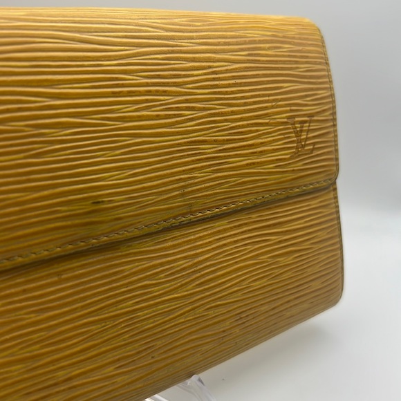 Louis Vuitton Yellow Epi Leather Wallet - Picture 3 of 11